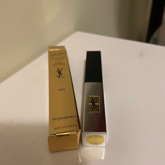 ROUGE PUR
COUTURE
THE SLIM
SHEER MATTE
SHADE
#107 BARE BURGUNDY 0.07oz NEW - Picture 2 of 3